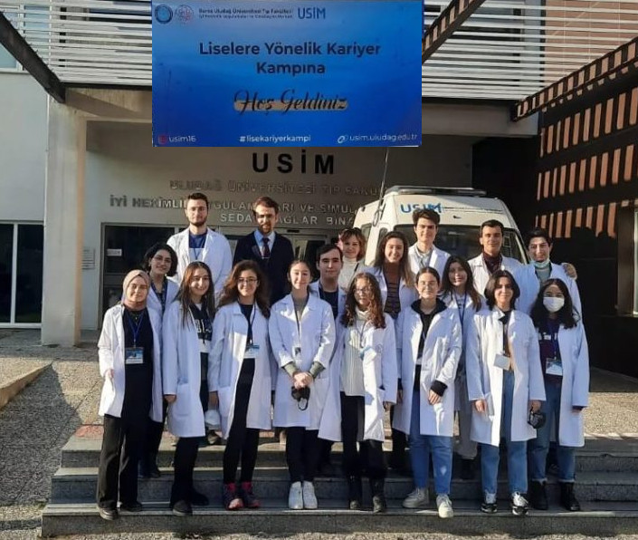 Liselere Yönelik Tıp Kariyer Kampı